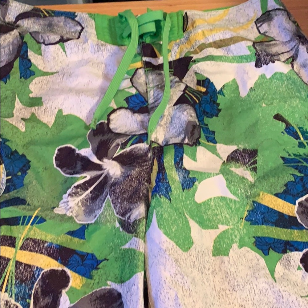 Split board shorts